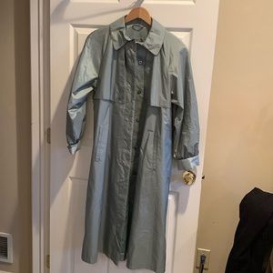 Vintage Rain Trenchcoat